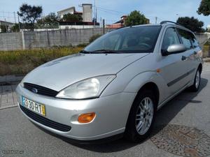 Ford Focus sw vavulas Agosto/01 - à venda - Ligeiros