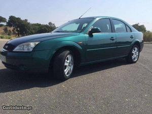 Ford Mondeo 20 tdci 115 cv Junho/01 - à venda - Ligeiros