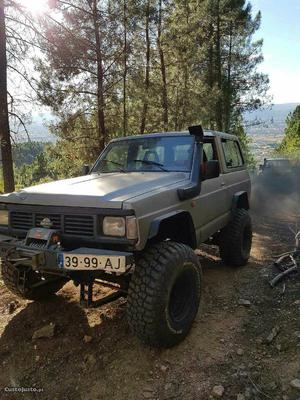 Nissan Patrol lxí Maio/92 - à venda - Pick-up/