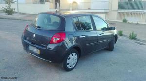 Renault Clio 1.2 de  Maio/06 - à venda - Ligeiros