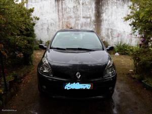 Renault Clio  Fevereiro/06 - à venda - Ligeiros