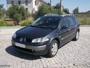 Renault Mégane 1.5 dci Agosto/04 - à venda - Ligeiros