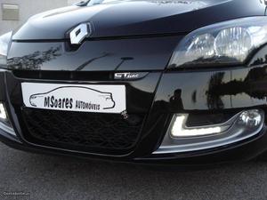 Renault Mégane dCi 110 Gt Line Maio/13 - à venda -