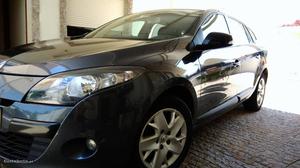 Renault Mégane sport Julho/11 - à venda - Ligeiros