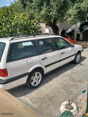 VW Passat 110 tdi Setembro/94 - à venda - Ligeiros