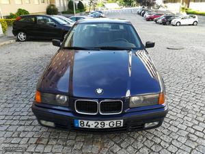 BMW 318 tds Dezembro/95 - à venda - Ligeiros Passageiros,
