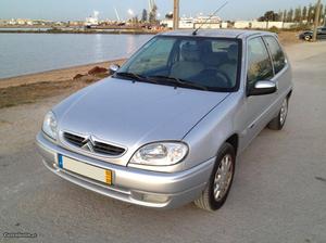 Citroën Saxo 1.1 Exclusive Março/02 - à venda - Ligeiros