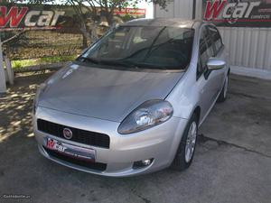 Fiat Grande Punto 1.3 M-JET Maio/09 - à venda - Ligeiros