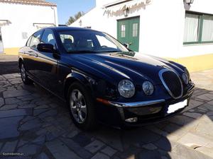 Jaguar S-Type 3.0 V6 EXECUTIVE Janeiro/01 - à venda -