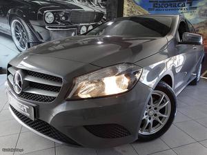 Mercedes-Benz A 180 cdi Julho/13 - à venda - Ligeiros