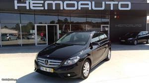 Mercedes-Benz B 180 CDi BlueEfficiency Novembro/12 - à