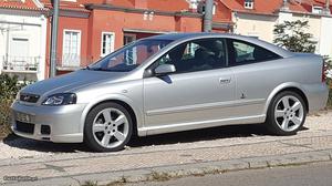 Opel Astra coupe bertone Outubro/01 - à venda -