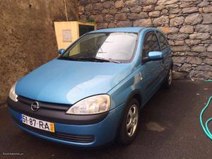 Opel Corsa C 1.2 Janeiro/01 - à venda - Ligeiros