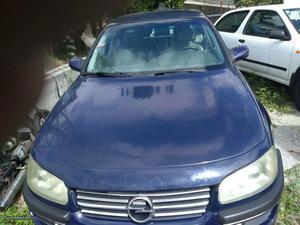 Opel Omega v6 Dezembro/97 - à venda - Ligeiros Passageiros,