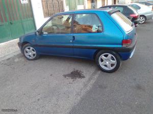 Peugeot 106 Xs Setembro/94 - à venda - Ligeiros