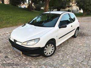 Peugeot D XA Van Novembro/00 - à venda - Comerciais