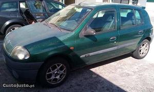 Renault Clio 1.2 Maio/99 - à venda - Ligeiros Passageiros,