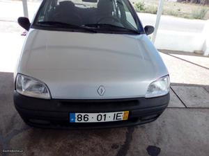Renault Clio Clio Janeiro/97 - à venda - Ligeiros