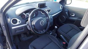 Renault Clio III 1,5 DCI Junho/09 - à venda - Ligeiros