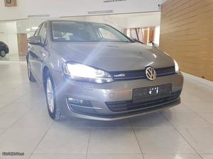 VW Golf 1.6 tdi blue Maio/13 - à venda - Ligeiros