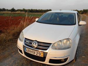 VW Jetta 1.9 tdi 105cv Junho/09 - à venda - Ligeiros