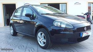 Fiat Grande Punto 1.2 dinamic Junho/07 - à venda - Ligeiros