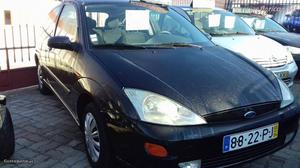 Ford Focus 1.4 impecável Abril/00 - à venda - Ligeiros