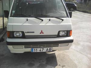 Mitsubishi L com 196 mil Maio/93 - à venda -