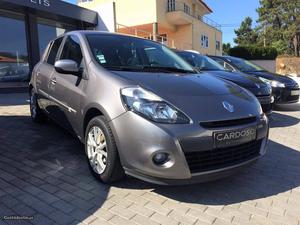 Renault Clio 1.5 DCI Dynamique Outubro/12 - à venda -