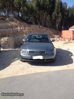 Audi A4 1.9 TDI Março/98 - à venda - Ligeiros Passageiros,