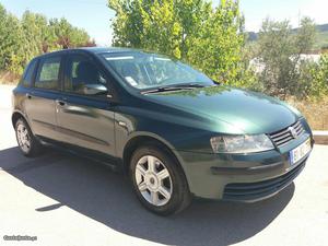 Fiat Stilo 1.9 JTD (Diesel 5lugares). Junho/02 - à venda -