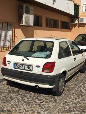 Ford Fiesta CLX Outubro/92 - à venda - Ligeiros