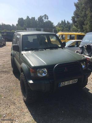 Mitsubishi Pajero GLS Março/96 - à venda - Ligeiros