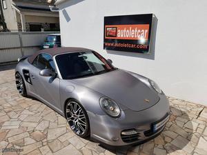Porsche  Turbo Cabrio Abril/10 - à venda -