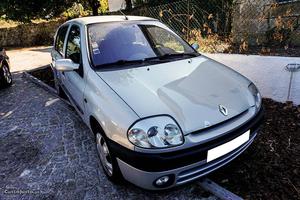Renault Clio 1.2 RXE 120 mil km Março/01 - à venda -