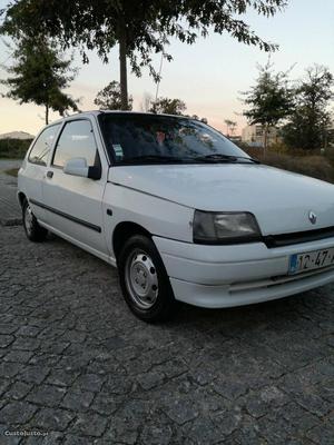 Renault Clio Muito Boa Maio/92 - à venda - Ligeiros
