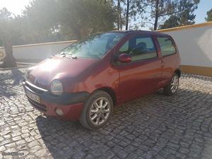 Renault Twingo v - cx automática Setembro/02 - à