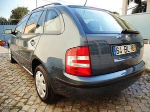 Skoda Fabia Break 1.2 A/c Março/06 - à venda - Ligeiros