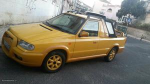 Skoda Pick-Up 4 lugares cabrio disel Agosto/00 - à venda -