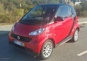 Smart ForTwo 1.0 Mhd Fevereiro/14 - à venda - Ligeiros