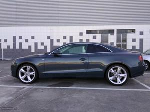 Audi A5 2,7 tdi Abril/08 - à venda - Ligeiros Passageiros,