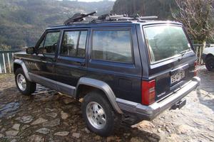 Jeep Cherokee 2.1 TD FULL EXTRAS Setembro/92 - à venda -