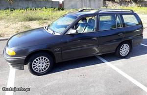Opel Astra caravan club 1.4 i Agosto/93 - à venda -