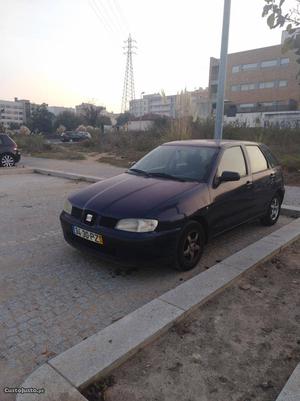 Seat Ibiza Indiferenciada Julho/00 - à venda - Ligeiros