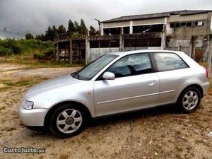 Audi A3 1.8i 20V Janeiro/98 - à venda - Ligeiros