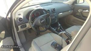 Audi A3 sport Julho/04 - à venda - Ligeiros Passageiros,