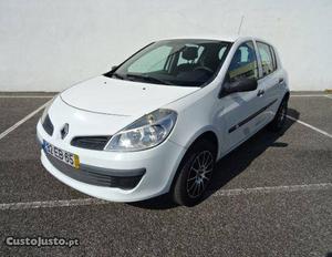 Renault Clio 1.5 DCI Confort Julho/07 - à venda - Ligeiros