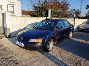 VW Passat 1.8 Turbo a GPL 96 Novembro/96 - à venda -