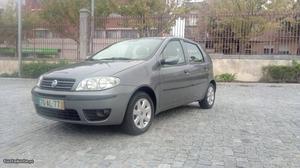 Fiat Punto MULTIJET  KM Setembro/05 - à venda -