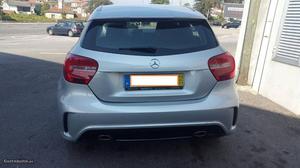 Mercedes-Benz A 180 Novembro/13 - à venda - Ligeiros